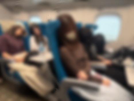 【悲報】櫻坂メンバー、新幹線が『グリーン車』ではないことが判明 | 【悲報】櫻坂メンバー、新幹線が『グリーン車』ではないことが判明 | アイドルまとめ速報 ドル速(14231106702512_2)