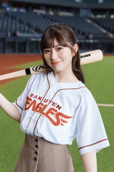【朗報】小川彩、バッキバキの「コレ」とツーショット | 【朗報】小川彩、バッキバキの「コレ」とツーショット | アイドルまとめ速報 ドル速(15121110827634_2)